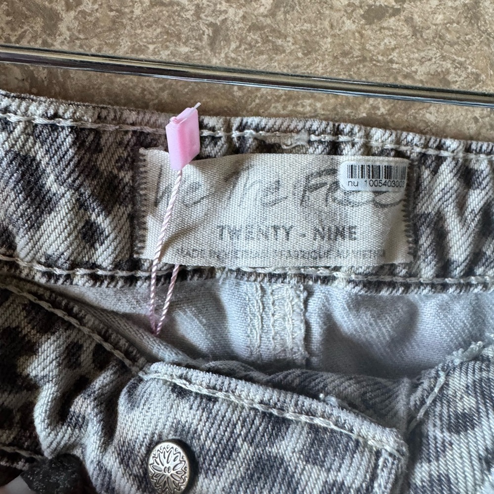 Free people Leopard Print Skirt with Frayed Hem - Picture 2 of 3